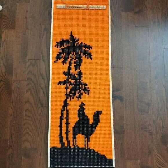 60s Latch Hook Wall Hanging 14"x39" Vintage MCM Orange Black Camel Rider Palm - Picture 9 of 9